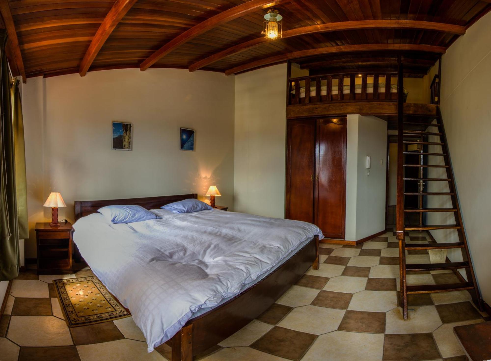 Hotel Santa Cruz Huaraz  Extérieur photo