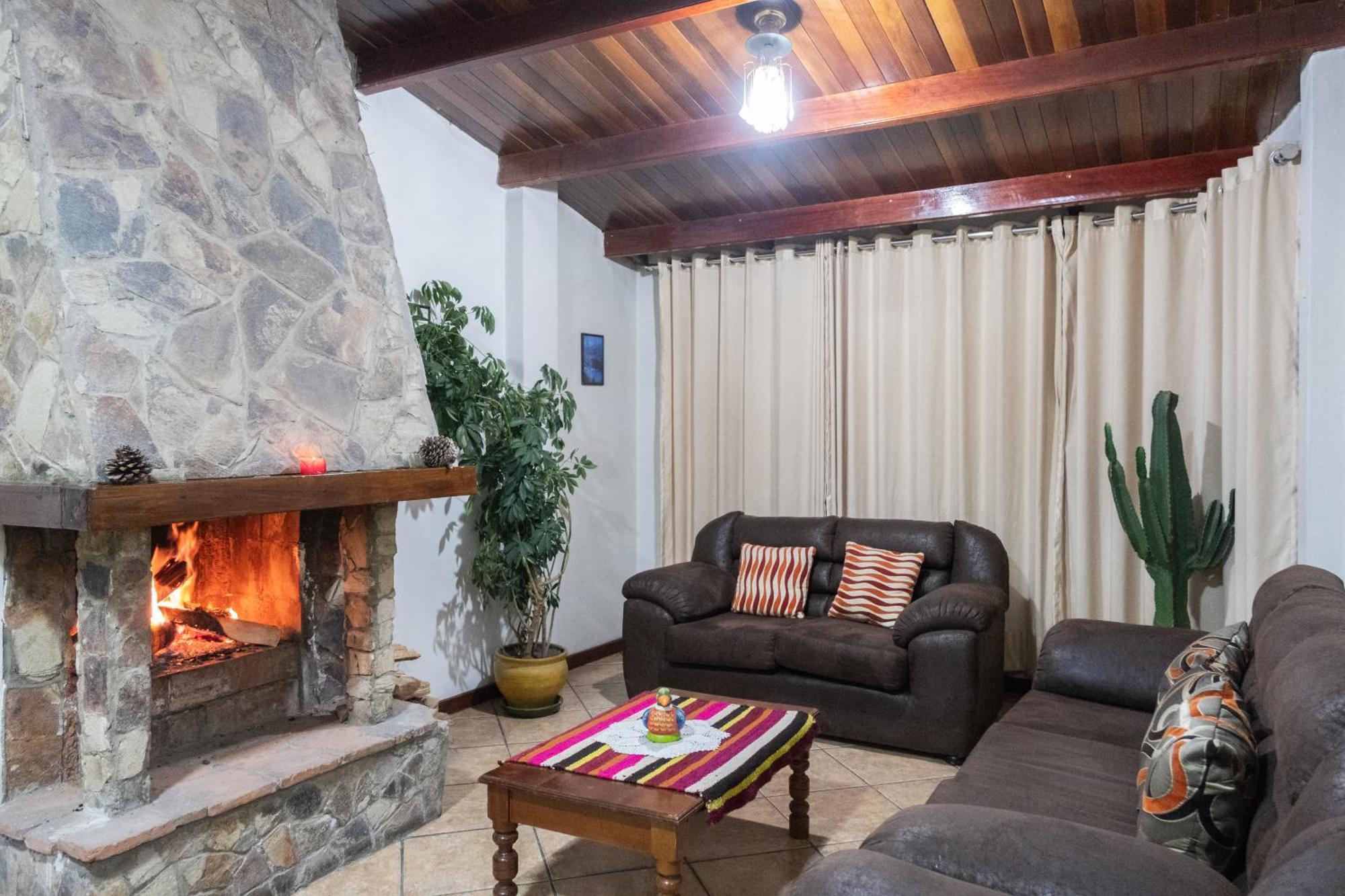 Hotel Santa Cruz Huaraz  Extérieur photo