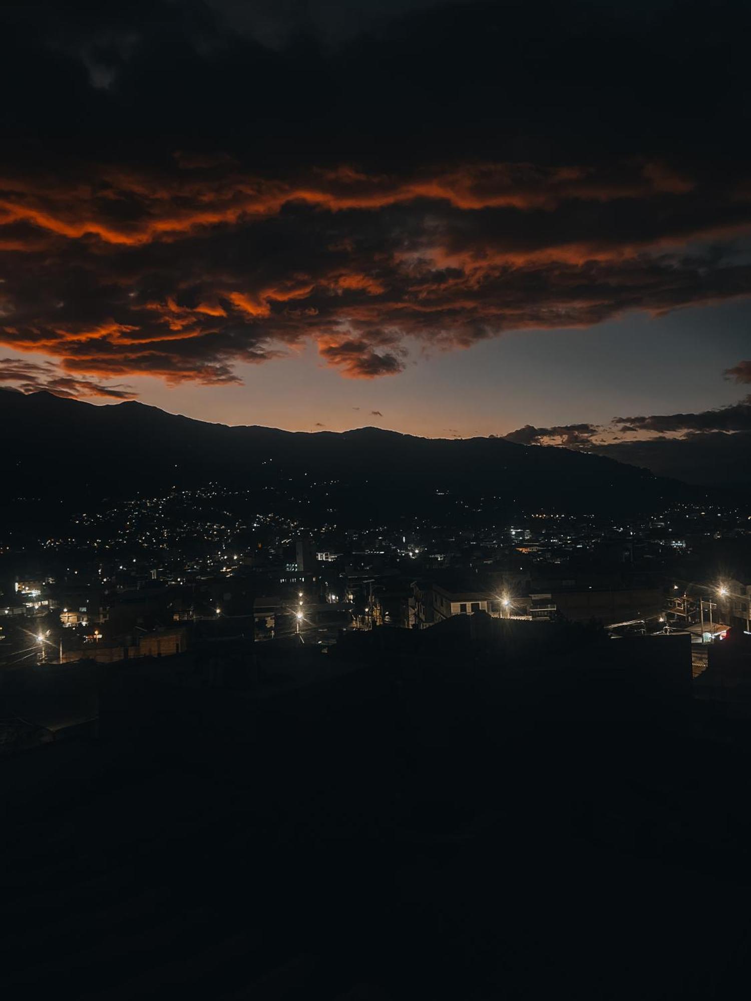 Hotel Santa Cruz Huaraz  Extérieur photo